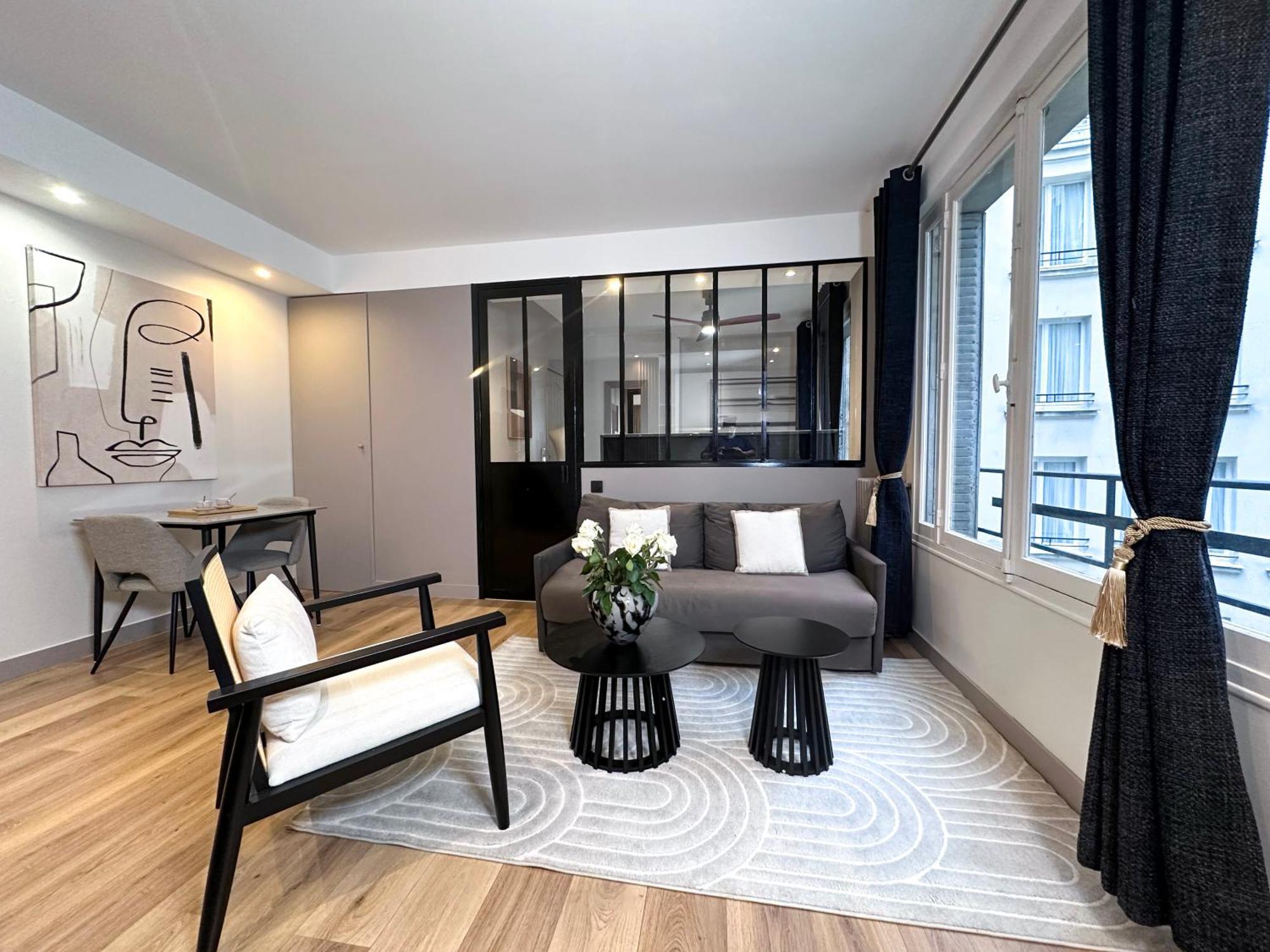 Beautiful Loft In Champs-Elysees Париж Екстериор снимка
